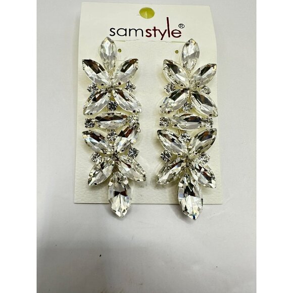 Rhinestone Bridal Crystal Dangled Drop Earrings - Picture 4 of 8